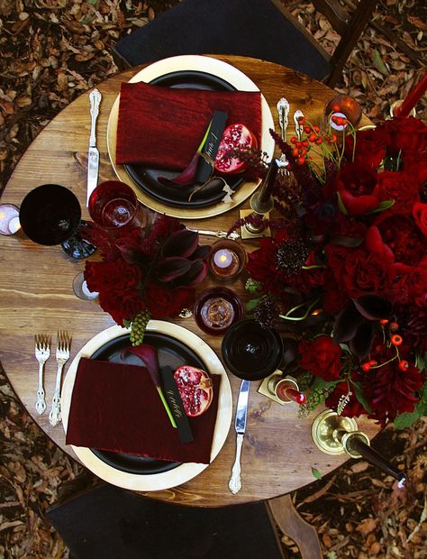 Dark Romantic Wedding Theme, Winter Wedding Tablescapes, Romantic Wedding Theme, Dark Red Wedding, Dark Romantic Wedding, Dark Wedding Theme, Mystery Dinner Party, Romantic Theme Wedding, Red Wedding Theme