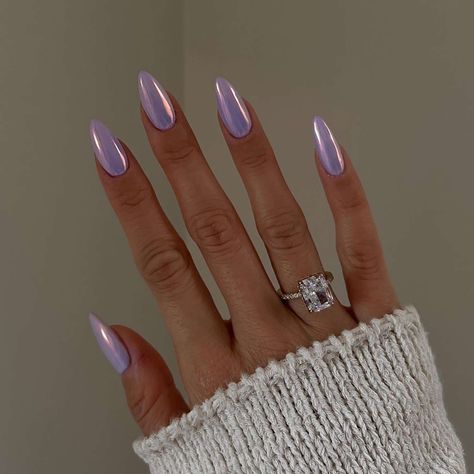 Purple Chrome Nails, Light Purple Nails, Lilac Nails, Chrome Nails Designs, Fall Gel Nails, Purple Nail Designs, Lavender Nails, Modern Nails, Colorful Nails