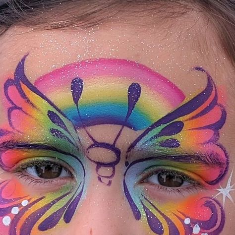 Rainbow Butterfly Face Paint, Rainbow Tiger Face Paint, Face Painting Aesthetic Butterfly, Rainbow Butterfly Makeup, Easy Butterfly Face Paint, Face Painting Butterfly, Face Paint Butterfly, Face Painting Aesthetic, Butterfly Face Painting