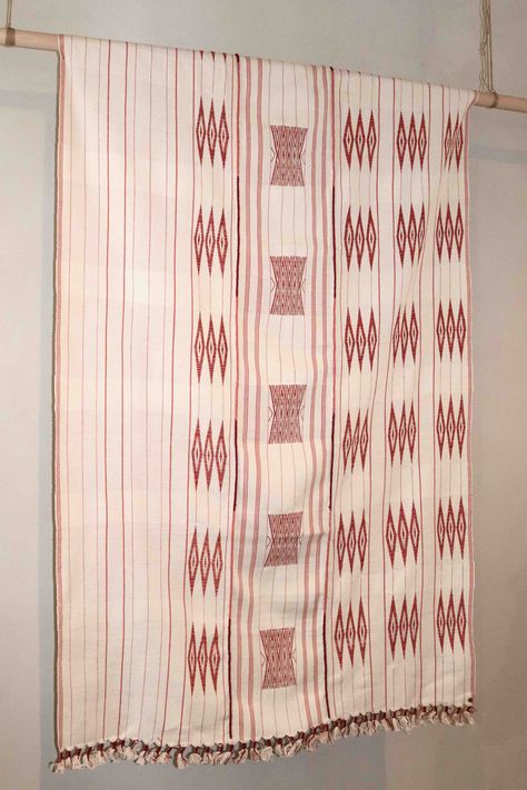 Handwoven Naga Throw - Textile / EVOKE London Handwoven Throw, Women Artisans, Loom, Hand Weaving, Weaving, Textiles, London