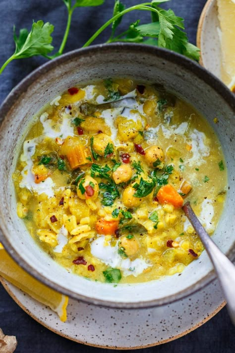 This creamy vegan Chickpea Soup recipe is like sunshine in a bowl. Made with veggies and rice in a golden turmeric coconut milk broth. A cheery soup for cozy winter days. Gluten-free. Soup Dinner Recipes, Hearty Vegetarian Soup, Veggies And Rice, Vegan Chickpea, Vegetarian Soup Recipes, Chickpea Soup, Fresh Turmeric, Vegan Soup Recipes, Chickpea Recipes