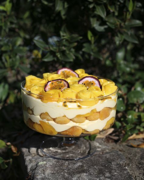 Passionfruit Tiramisu, Passion Fruit Dessert, Mango Tiramisu, Mango And Passionfruit, Recipes Mango, Cinnamon Sticky Buns, Grilled Broccolini, Pineapple Skewer, Celery Salad