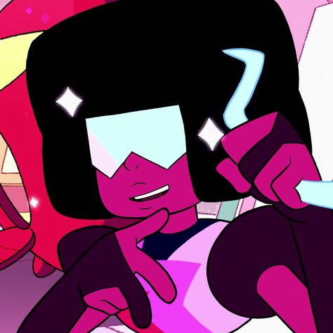 Garnet Icon, Steven Universe Reaction, Steven Universe Pfp, Steven Universe Garnet, Sketchbook Prompts, Garnet Steven, Garnet Steven Universe, Steven Universe Pictures, Steven Universe Wallpaper