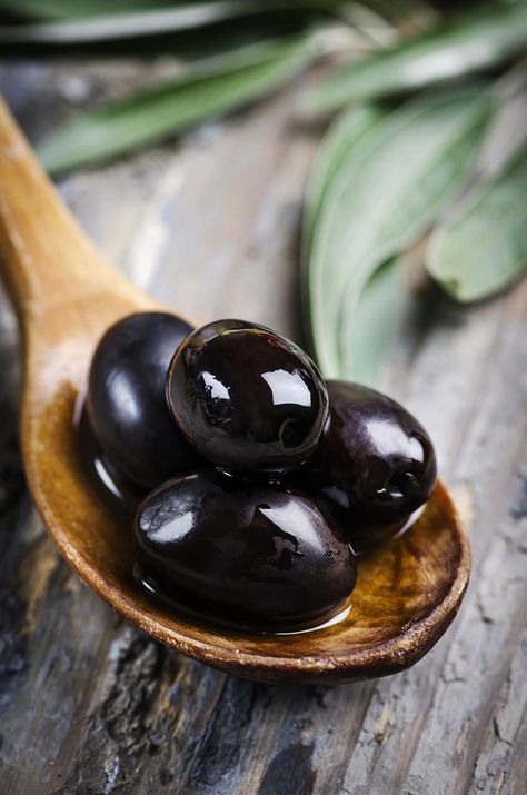 Powerful Benefits of Eating Olives Black Olives Benefits, Benefits Of Eating Olives, Olive Oil Benefits, Clothing Quotes, Art Logo Ideas, Turkish Tv Series, Drink Photo, Black Olives, Photography Websites