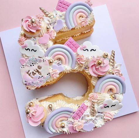 Unicorn Number Cake, Fondant Rainbow, Alphabet Cake, Number Birthday Cakes, 17 Birthday Cake, Rainbows And Unicorns, Cake Lettering, Pastel Cakes, Number Cake Toppers