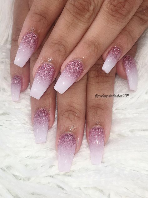 Iconic Nails, Adorable Nails, Preppy Nails, Glitter Rosa, Pink Glitter Nails, Diva Nails, Nails Easy, Christmas Nails Easy, Glitter Ombre