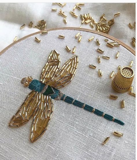 Cute Bead Embroidery, Embroidery With Beads Tutorial, How To Do Beaded Embroidery, Bead Embroidery Jewelry Tutorial, Beaded Embroidery Designs, Simple Bead Embroidery Designs, Geode Embroidery, Embroidery Beads Designs, Beaded Embroidery Patterns