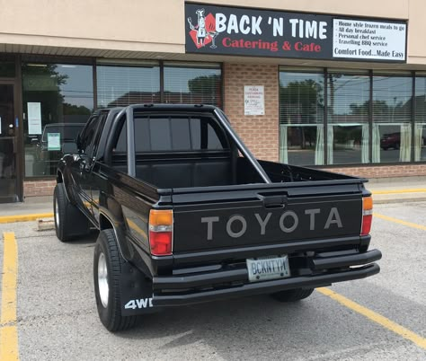 Toyota Pickup Truck, 1987 Toyota Pickup, Ln106 Toyota, 1993 Toyota Pickup, Toyota Hilux 4x4, Toyota Trucks 4x4, Toyota Pickup 4x4, Tacoma Truck, Future Trucks