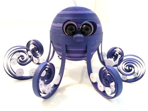 Octopus Ornament by WintergreenDesign on Etsy https://www.etsy.com/listing/245312687/octopus-ornament Octopus Decoration, Octopus Ornament, Octopus Decor, Paper Quilling Tutorial, Paper Quilling Cards, Quilling 3d, Quilling Tutorial, Quilling Craft, Quilling Cards