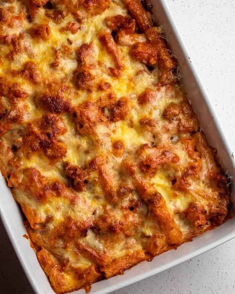 Easy and Delicious Sausage Pasta Bake Italian Sausage Pasta Bake, Bake Sausage In Oven, Italian Pasta Bake, Healthy Pasta Bake, Cheese Pasta Bake, Cottage Cheese Pasta, Spicy Sausage Pasta, Sausage Pasta Bake, Italian Sausage Pasta