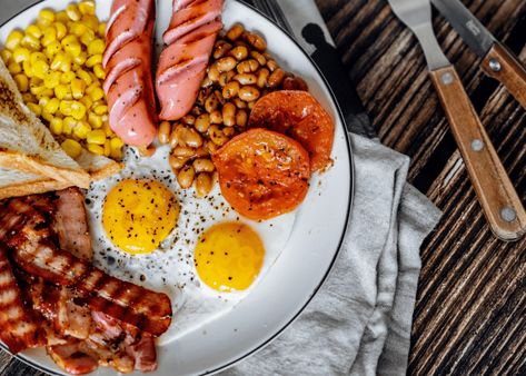 Breakfast Full Course Breakfast, Breakfast Singapore, Classic English Breakfast, Western Breakfast, Breakfast Platter, Full English Breakfast, Bacon On The Grill, Big Breakfast, Sweet Potato Hash