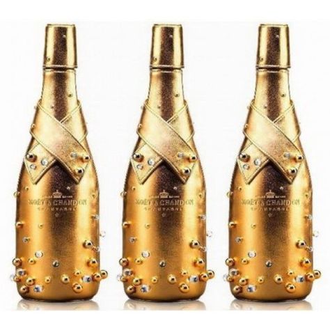 Have you tried the Moët & Chandon​ Midnight Gold? The case is designed specifically to chill bottles and is made of lambskin covered with #Gold and decorated with hand-sewn Swarovski crystals and gilded pearls, which draws it inspiration from Champagne bubbles! #ThirstyThursday #fancy #bubbly #champagne #tasty #swarovski #crystals #pearls #crowngoldexchange Moet Favors, Gold Champagne Bottle, Champagne Moet, Moët Chandon, Moet Chandon Champagne, Veuve Clicquot Champagne, Gold Bottles, Champagne Bubbles, Champagne Bottles