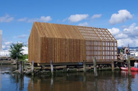 the boathouse noregi Norwegian Architecture, Coastal Architecture, Lakefront Living, Lakefront Property, Quality Family Time, Coastal Bathrooms, Boat House, Guest Cottage, Coastal Bedroom