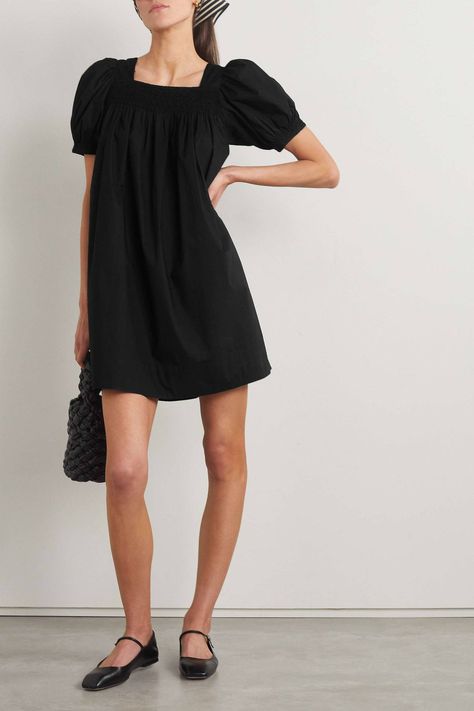 Net A Porter Summer, Doen Dress, Brunette Dress, Summer Dress Trends, Chloe Dress, Mini Robes, Glamour Fashion, Smock Dress, Trending Dresses