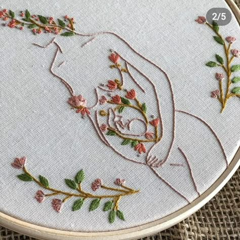 Pregnant Embroidery, Pregnancy Embroidery, Human Embroidery, Diy Embroidery Designs, Hand Embroidery Videos, Embroidery Videos, Bee Art, Embroidery Hoop Art, Embroidery Inspiration