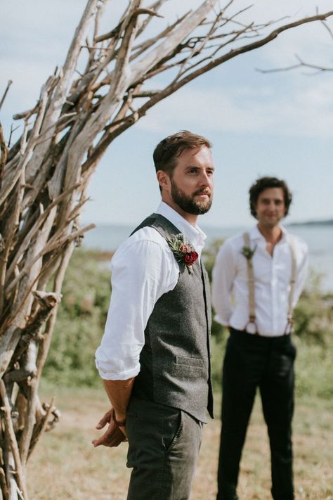 Handsome groom awaiting his bride at their boho beach wedding ceremony in Maine | Image by  Emily Delamater Photography Sunset Beach Weddings, Wedding Photography Bridal Party, Photography Funny, Casual Grooms, Photography Indian, Groom Wedding Attire, Boho Beach Wedding, Beautiful Beach Wedding, Handsome Groom