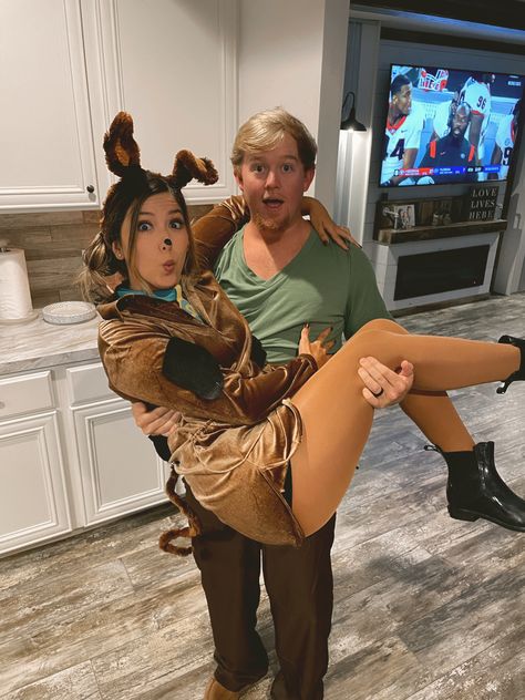 Scooby Shaggy Couple Costume, Couples Halloween Costume Brown Hair, Hot Scooby Doo Costumes, Unique Couple Halloween Costumes Brunette, Scooby Doo And Shaggy Costume Couple, Funny Couples Costumes 2023, Couple Halloween Costumes Blonde Guy, Trunk Or Treat Couples Costumes, Cute Dynamic Duo Costumes Couples