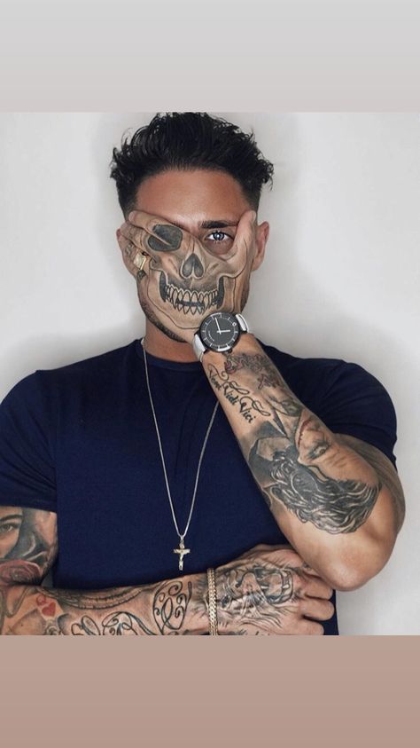 Stephen Bear, Meaningful Tattoos For Men, Full Hand Tattoo, Skull Hand Tattoo, Estilo Cholo, Torso Tattoos, Gangsta Tattoos, Full Sleeve Tattoo Design, Men Tattoos Arm Sleeve