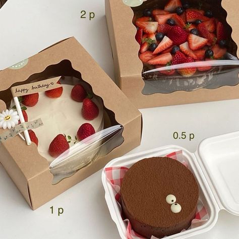 Ideas Packaging Pasteleria, Cake Packing Ideas, Cheesecake Packaging Ideas, Cheesecake Packaging, Dessert Boxes Packaging, Dessert Packaging Design, Cake Serving Chart, Bakery Packaging Design, Bake Sale Packaging