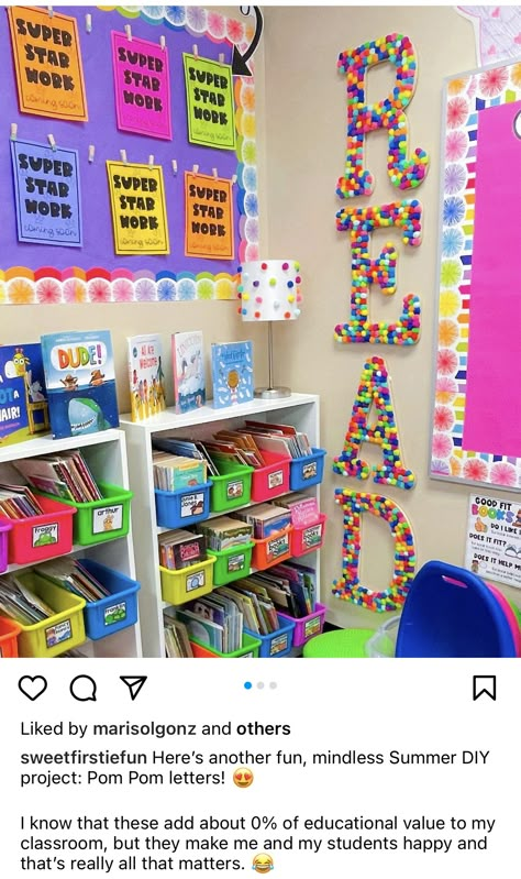 Elementary Classroom Decor Themes 3rd Grade, Read Pom Pom Letters, Classroom Themes For Prek, Pre K Room Themes, Pre K 4 Classroom Set Up, Bright Classroom Ideas, Elementary Classroom Themes Colorful, Colorful Kindergarten Classroom Themes, Diy Classroom Library