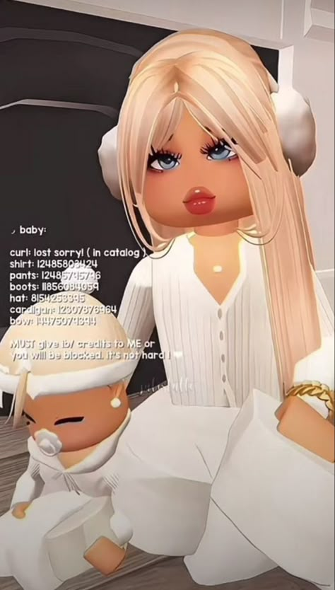 Preppy Mom Outfits, Fete Emo, Preppy Mom, Blocksburg Outfit Codes￼, Mom And Baby Outfits, Pic Code, Preppy Kids, Black Hair Roblox, Aesthetic Roblox Royale High Outfits