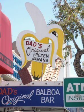 The Frozen Banana Stands of Balboa Island – Newport Beach, California - Gastro Obscura Rachel Bilson The Oc, Heisler Park, Oc Things, Oc California, Balboa Island, Banana Stand, Newport Beach California, Arrested Development, Frozen Treat