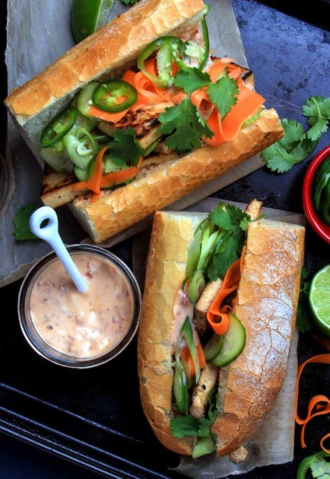 Vegan Banh Mi | Olives for Dinner Tofu Banh Mi, Yummy Sandwiches, Vegan Sandwiches, Dinner Vegan, Vegan Summer Recipes, Vegan Ideas, Vegan Tofu, Marinated Tofu, Vegan Asian