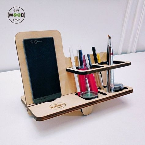 Multifunctional Living, Wooden Phone Holder, Desk Phone Holder, Laser Cut Decor, Happy Halloween Signs, Laser Cut Box, Laser Engraved Ideas, Medal Hanger, Creative Accessories