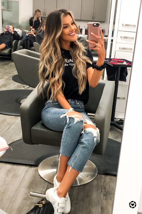 Balayage Summer, Balyage Long Hair, Summer Brunette, Balayage Long Hair, Bellami Hair Extensions, Facial Structure, Ombre Hair Blonde, Brunette Balayage, Brunette Hair With Highlights