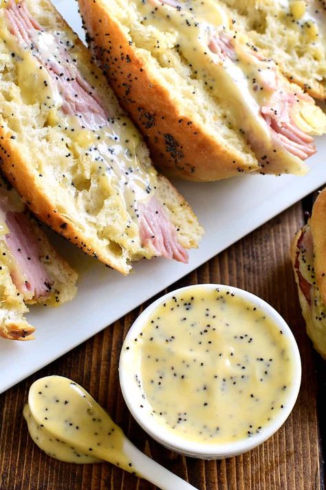 Honey Mustard Ham, Cheese Sandwich Recipe, Roast Beef Sandwich, Sandwich Bar, Ham And Cheese Sandwich, Hot Sandwich, Ham Cheese, Cheese Sandwich, Sandwich Recipe