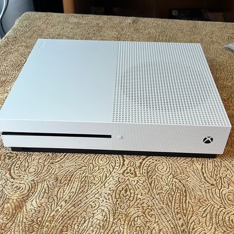 Xbox One S 1TB with controller Player Unknown Battlegrounds, Pubg Game, Player Unknown, Xbox Console, Xbox One S, White Brand, Xbox One, Xbox, Microsoft