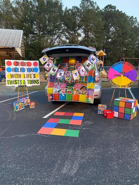 Chutes And Ladders Decorations, Board Game Vbs Decorations, Peprally Ideas, Vbs 2023 Twists And Turns Decorations, Best Trunk Or Treat Ideas, Twist And Turns Vbs 2023 Decorations, Twist And Turns Vbs 2023, Vbs 2023 Twists And Turns, Halloween Trunk Or Treat Ideas