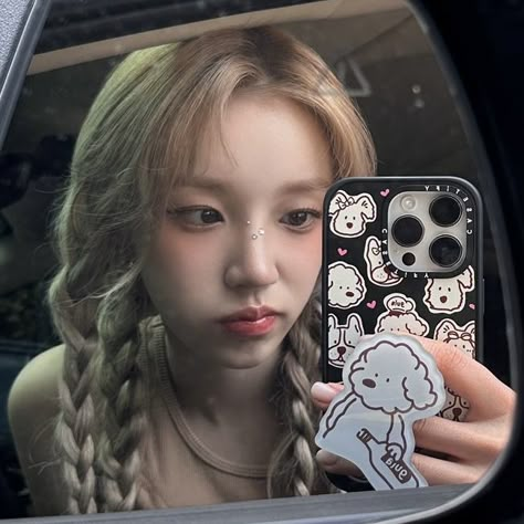 Gidle Yuqi, Yuqi Gidle, G-idle Yuqi, Alien Stage, Indie Pop Music, Eye Roll, G I Dle, Girl Icons, K Pop Music