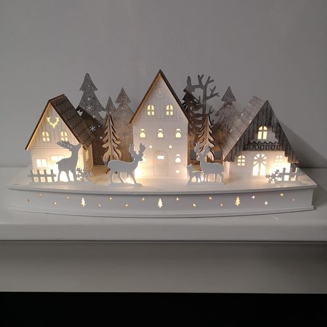 Samuel ALEXANDER 44cm Battery Light Up Warm White Christmas Winter Wooden Village with Reindeer Scene Warm White Christmas, Outdoor Wall Panels, Reindeer Lights, Winter Village, Village Scene, Wooden Light, Holiday Tablescapes, Christmas Projects Diy, Battery Lights