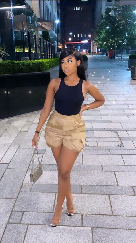 Shorts Outfits Black Women, Breakfast Date Outfit, Outfit Ideas Classy, Breakfast Date, Date Outfit Ideas, Outfits Black Women, Streetwear Ideas, Boujee Outfits, Date Outfit