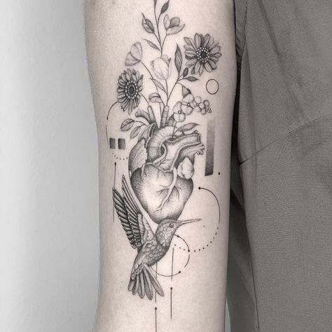 Tattoo For Strength, Feminine Tattoo Designs, Human Heart Tattoo, Divine Feminine Tattoo, Realistic Heart Tattoo, Heart Flower Tattoo, Heart Tattoo Ideas, Anatomical Tattoos, Anatomy Tattoo