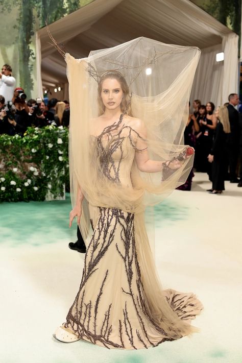 (1) Met Gala 2024 Live Updates from the Red Carpet: Coverage, News & Highlights | Vogue Scott Rohlfs, Gala Outfits, Gala Themes, Met Gala Outfits, Gala Outfit, Gala Fashion, Met Gala Red Carpet, A$ap Rocky, Mother Goddess