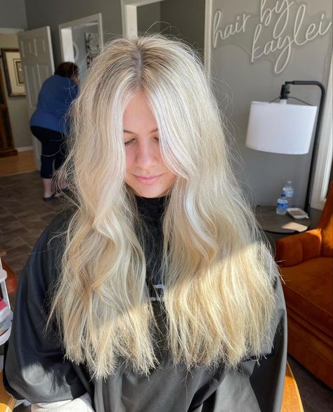 Summer Blonde With Shadow Root, Platinum Blonde Highlights With Money Piece, Hair Down Aesthetic, Bright Yellow Blonde Hair, Creamy Platinum Blonde Hair, Pure Blonde Hair, Icy Blonde Highlights On Blonde Hair, Lived In Platinum Blonde, Bleach And Tone Hair