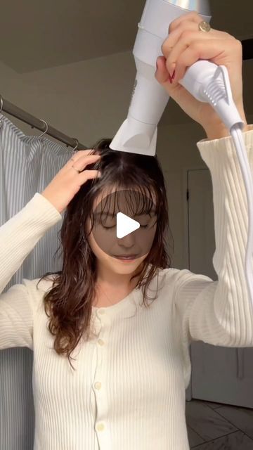 Lindsey on Instagram: "How I style my bangs! Then on day 2-3 hair I will usually just touch them up with a flat iron. #bangstutorial #bangs" How To Style Bangs With Flat Iron, Flat Bangs, Style Bangs, Perfect Bangs, Bangs Tutorial, Short Bangs, How To Style Bangs, Curtain Bangs, Flat Iron