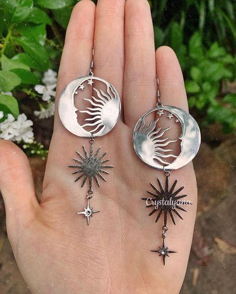 Dangler Earrings, Hypoallergenic Jewelry, Hippie Jewelry, Fashion Jewelry Earrings, Copper Earrings, Stainless Steel Earrings, Vintage Bohemian, Sun Moon, Party Birthday