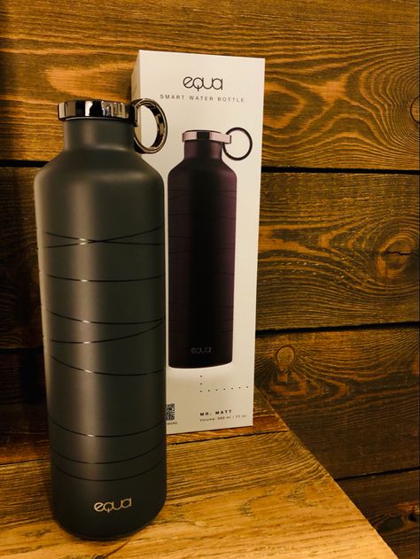 Thermos Design, Cute Water Bottles, Environment Day, Water Bottle Design, Packing Boxes, Smart Water Bottle, Bottle Design, Flask, Reusable Water Bottle