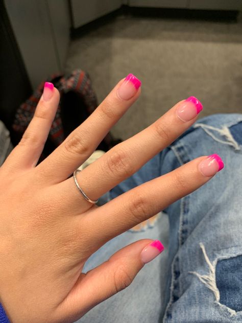 Pink French Nails Short Square, Preppy Nail French Tip, Hot Pink French Nails Square, Purple Nails With Pink Tips, Hot Pink Tip Nails Square, Hot Pink French Tip Nails Coffin Short, Kids French Tip Nails Short, Short Coffin Hot Pink Nails, Summer French Tip Nails Square Short