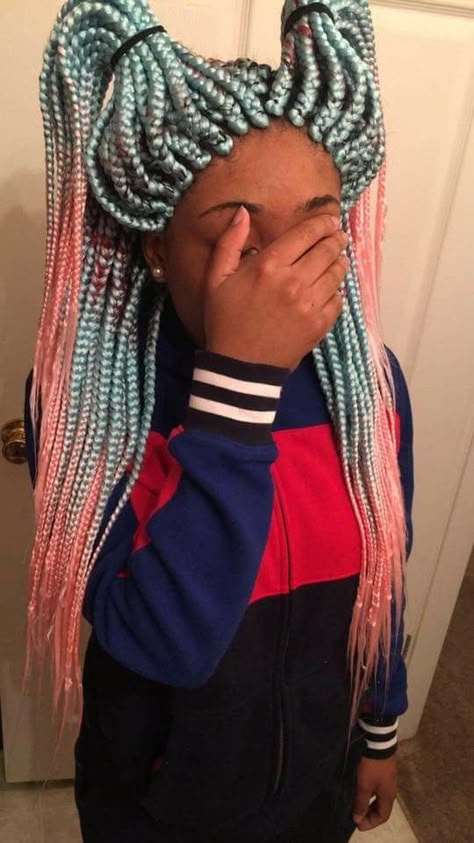 Hairstyles Peekaboo, Ugly Hairstyles, Pink Peekaboo Hair, Blue Peekaboo, Peekaboo Braids, Red Peekaboo, Kids Cornrow Hairstyles, Peekaboo Hair Colors, Ugly Hair