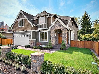 Seattle Architectural Styles Through the Years – Real Estate Changes by Decade - Seattle Waterfront Homes Houses In Seattle, Seattle Bungalow Exterior, Seattle Craftsman Homes, Seattle Waterfront Home, Modern Craftsman Home, Craftsman Home Decor, Stone Entryway, Craftsman Modern, Construction Loans