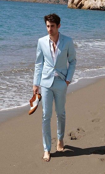 ff1da5f94df6d8cbcafe8b7daf6c24e4 Wedding Guest Outfit Men, Light Blue Suit, Winter Typ, Spring Suit, Designer Suits For Men, Slim Fit Suit, Groom Suit, Summer Suits, Gentleman Style