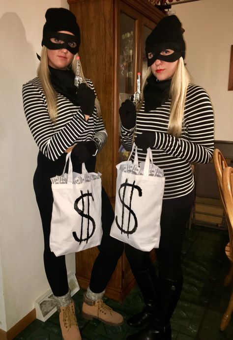 Bank robbers #halloween #costume #bankrobber #easycostumeideas Bank Robbers Halloween Costume, Robbers Halloween Costume, Bank Robber Halloween Costume, Robber Outfit, Bank Robber Costume, Robber Halloween Costume, Burglar Costume, Robber Costume, Halloween Costumes For Work