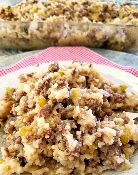 Jailhouse Rice Recipe, Jailhouse Rice, Beef And Rice Recipes, Country Casserole, Sausage And Rice Casserole, South Your Mouth, Sausage Rice, Yummy Casserole Recipes, Yummy Casseroles