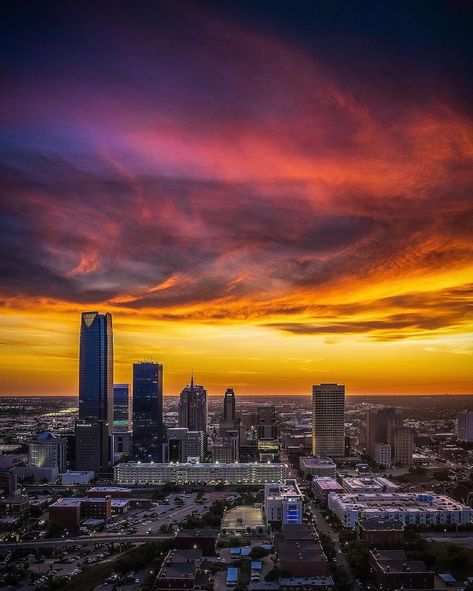 HOME • OKC • OKLAHOMA 📸 @andrew_g_image #thisisoklahoma 8.10.23 Oklahoma City Aesthetic, Oklahoma Aesthetic, University Of Oklahoma Aesthetic, Oklahoma Living, Downtown Okc, Downtown Oklahoma City, City Picture, Oklahoma City Oklahoma, Airport Photos