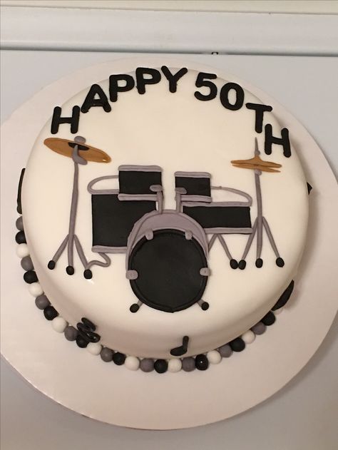 Drum Cake Ideas, Drum Birthday Cakes, Music Note Cake, Mountain Cake, Drum Cake, Music Cakes, Fondant Flower Tutorial, Drum Music, Baking Party