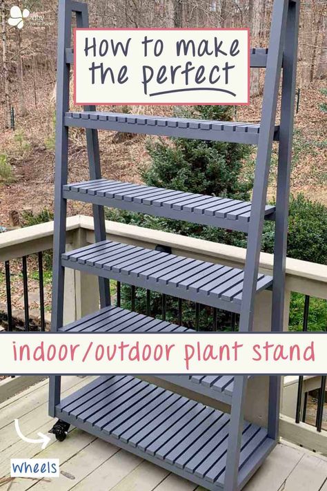 Plant Stand Arrangements, Diy Front Porch Plant Stand, Palet Plant Stand, Outdoor Plants Shelves, Diy Porch Plant Stand, Indoor Flower Stand Ideas, Flower Stand Indoor, Outdoor Wooden Shelves, Indoor Plant Stand Ideas Diy Wood